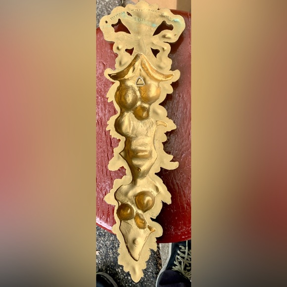 1966 Mid Century Vintage SYROCO Gold Tone Decorative Wall Hanging - Picture 6 of 12